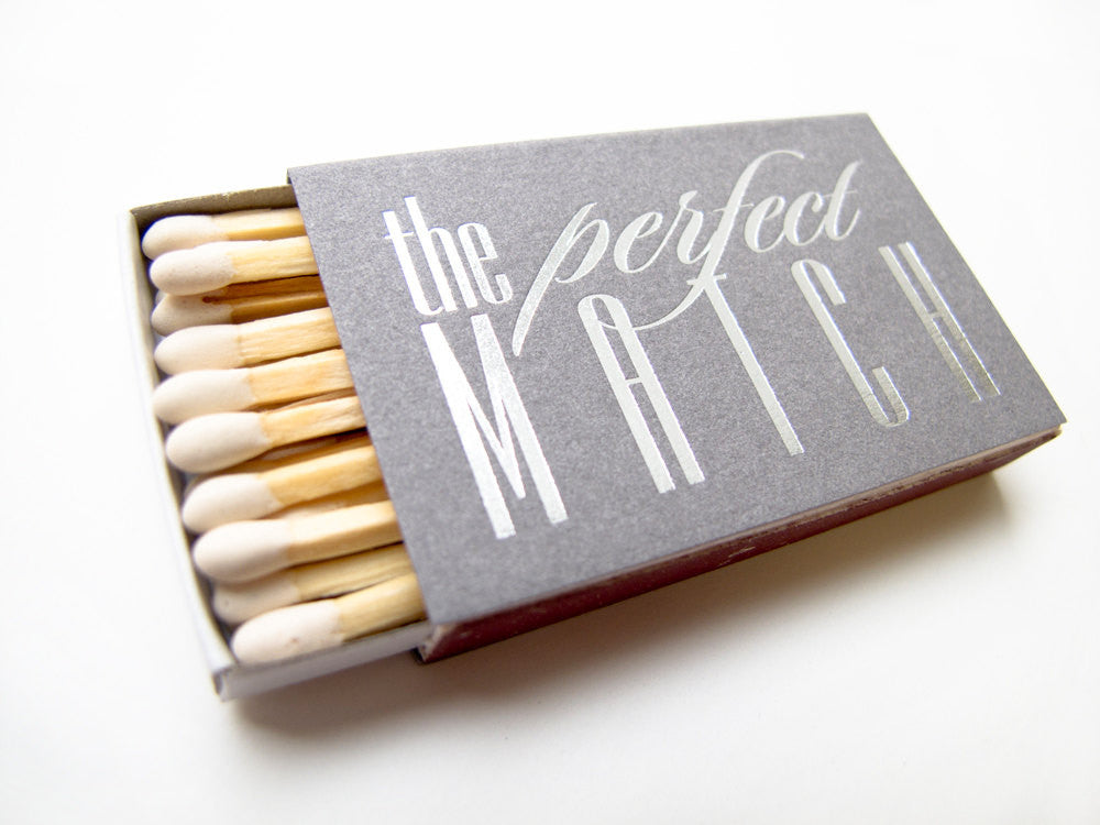 Custom matchboxes for wedding guests – elegant & practical keepsake