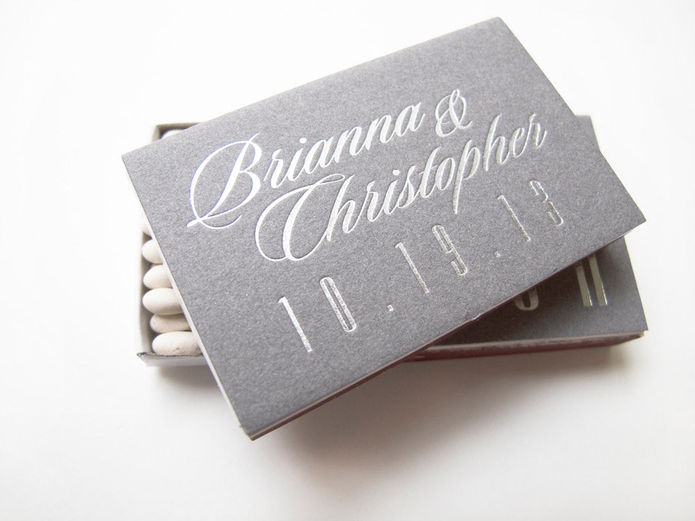 Custom matchboxes for wedding guests – elegant & practical keepsake